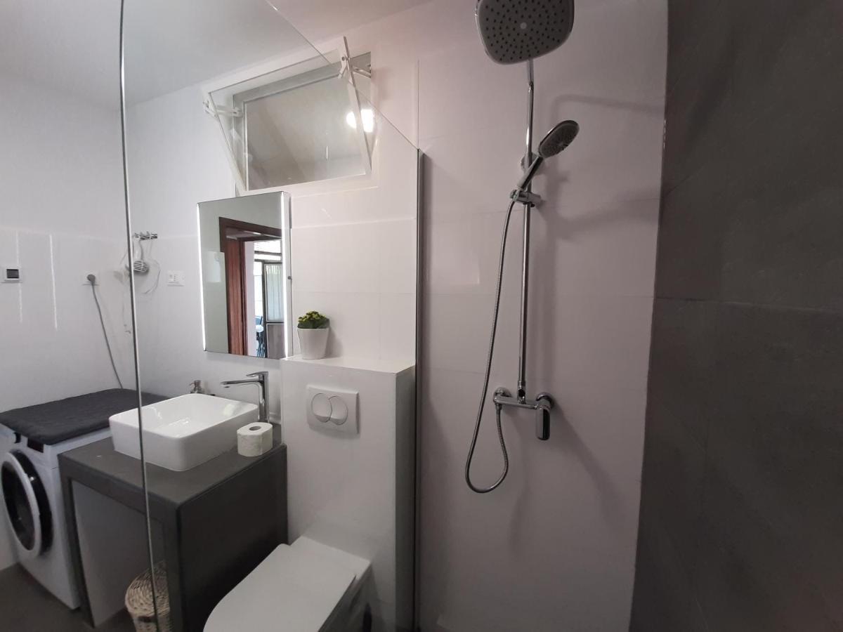 Apartment Boni Sibenik Luaran gambar