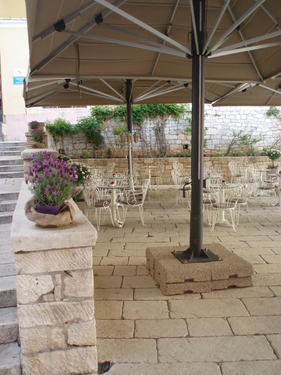 Apartment Boni Sibenik Luaran gambar