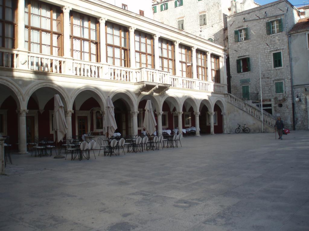 Apartment Boni Sibenik Luaran gambar