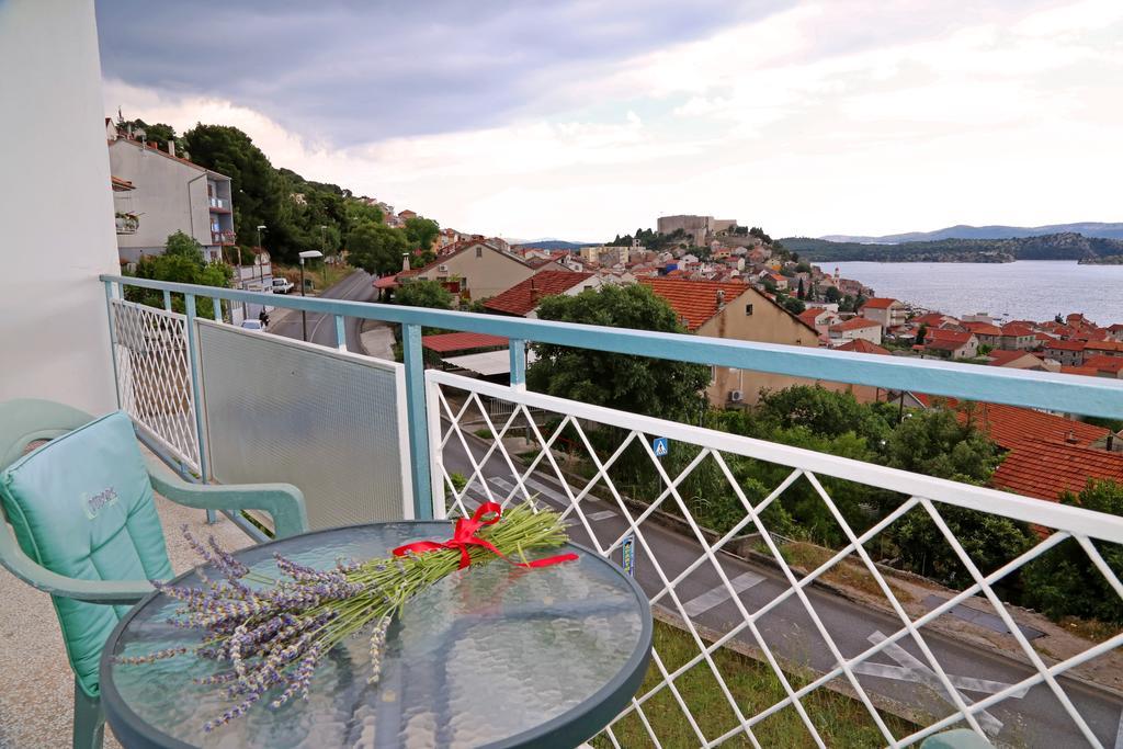 Apartment Boni Sibenik Luaran gambar